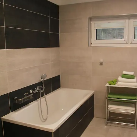 Appartement Gruen, 10 Tabarz